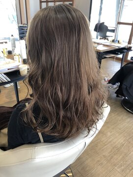 ベルポートヘア(Bellport hair) ミルクティーベージュカラー