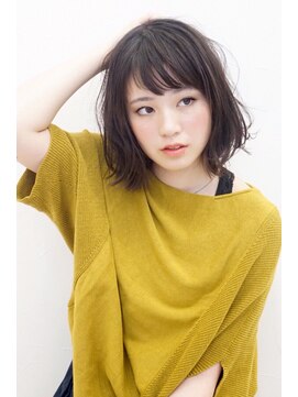 レジーナ トリドール(REGINA Tri'or) 【角川裕太】暗髪切りっぱなしボブ