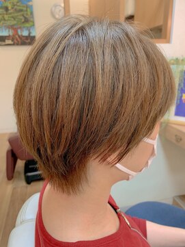 ヘアーゾーン ハチマルハチ 登戸駅前店(Hair Zone 808) ボーイッシュショート