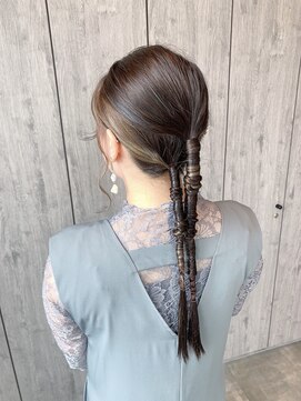 ヘアーリゾートノーブル(Hair Resort Noble) お呼ばれヘア！タイトな変形ヘア【Hair Resort Noble オオヤ】