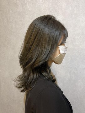 ウィスプ 赤羽店(wisp) イルミナカラー