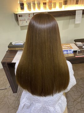 ヘアーメイクポリッシュ 桂店 髪質改善/縮毛矯正/ロングヘアー/ツヤ髪/艶カラー/桂/西京区