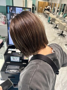 リーホリエ(Lee Horie) 【高木】極細ハイライト×白髪ぼかし◎