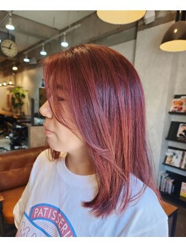 ブルー 青葉台(BLUE) 服に馴染む暖色カラー。