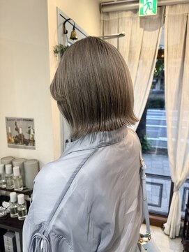 サンクチュアリー ウィズ コネクト(Sanctuary with connect) 夏に大人気！グレージュカラー