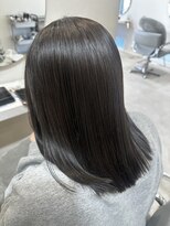 ベル サウス(BHEL south)&nbsp;津市ロングレイヤーカットハッシュカット透明感カラー重めロング