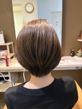 ブロッサム 東久留米店(Blossom) 40代50代◎くびれショートスタイル×面長丸顔カバー小顔