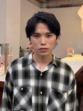 ヒュー 広島(HEW) 韓国風マッシュウルフ