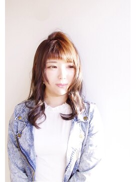 シュー(Chou) ゆる巻きアッシュベージュ