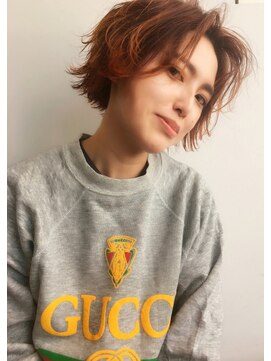 トロニー(TLONY) cool オレンジショートボブ