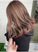 【お客様スタイル】切りっぱなしミディアム×ラインカラー
