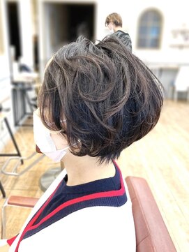 グランシュ 青葉台店(GranCieux) ナチュラルショートボブ☆