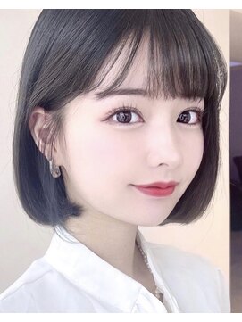 ティア(Tia.) (ボブヘア/髪質改善トリートメント/グレージュ/縮毛矯正)