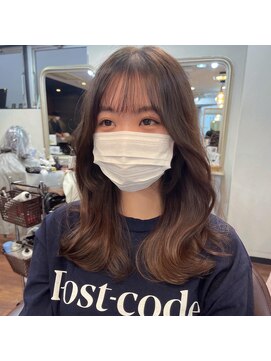 レイラバイアフロート 吉祥寺(Lila by afloat) レイヤーカットグレージュカラー【吉祥寺アフロート】