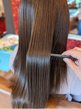 マエアレグリア(Mae Alegria) サラサラストレートスタイル