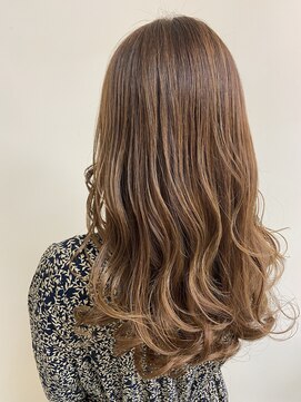 チオン(CHION) ベージュ