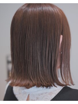 エクボ(ekubo.) 切りっぱなしBOB