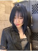 ネイビーカラー