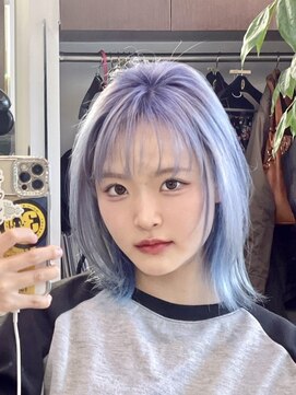 ヘアアーク(HAIR arc) ハイトーンカラー#ブルーカラー#ホワイトバイオレット外ハネボブ