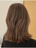 30代40代◎ベージュハイライト小顔レイヤーボブ