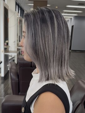 ミーツ 牧港店(mits) ★ボブ×バレイヤージュ★