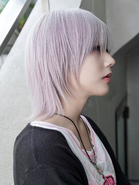 カライングドゥ(ing deux) 大人可愛い20代30代40代50代ウルフレイヤーボブ丸みショートボブ