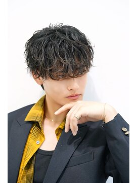 オーシャントーキョーウエスト 心斎橋 (OCEAN TOKYO WEST) シャドウパーマシースルーラウンドマッシュ波巻きパーマウルフ