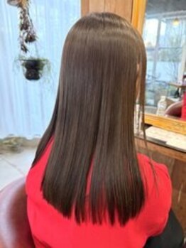 ノディス(NODISS)の写真/＜マンツーマン施術＞カラーやパーマで傷んだ髪に、厳選されたトリートメントで集中ケア＊