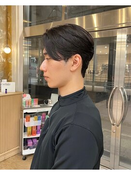 エレン(E L E N) 毛流れ縮毛矯正