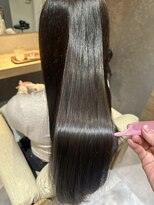 ブルーム ヘア デザイン ドゥーエ(bloom hair design due) グレージュ 【 塚口×髪質改善トリートメント】