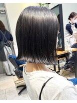 リディー(Lidee)&nbsp;Lideeイメチェン切りっぱなしボブ