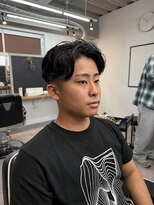 ロエメンズ(LOE men’s)&nbsp;リバースセンターパート/ニュアンスパーマ/ダウンバング