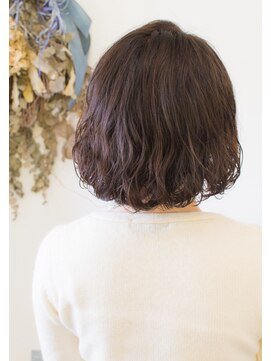 ロウスリー(Lowsly) ラベンダーアッシュウェーブ【Lowsly 茅ヶ崎】