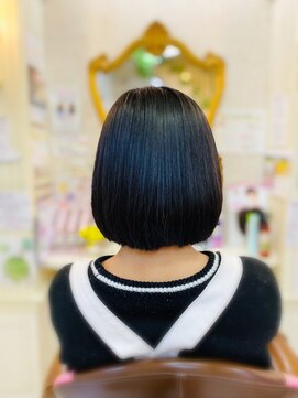 美容室 ティンカーベル ボブヘア