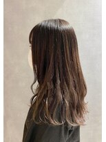 アン 溝の口(un)&nbsp;ペールベージュ×シャドウルーツカラー☆