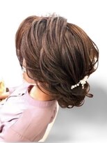 およばれアレンジ　結婚式　アップ　編み込み