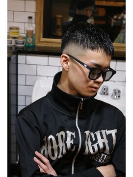 ザ バーバー ルイス(THE BARBER LUI'S) CROP
