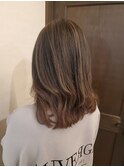 コントラストカラー