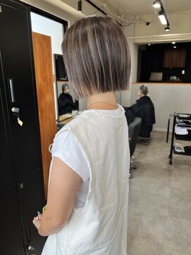 ノイ(NEU) 【NEU×石田】ハイライト×グレージュカラー