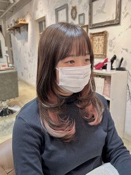 サンバイセライロ 千葉(SAN. by celilo) レイヤーカット/インナーカラー/ベビーピンク