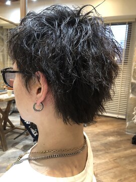 ヘアリゾート バルボア アイランド(hair resort Balboa Island) スパイキーショート×ツイストパーマ