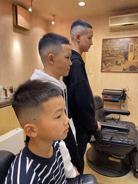 タカギ(TAKAGI) ハイフェード三兄弟