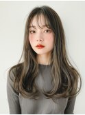 巻き方次第でレイヤー風にも◎軽めのロングボブ