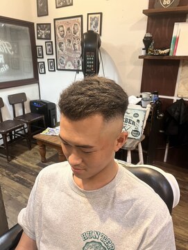 ヘアーワークスルード(Hair works RUDO) ハイフェードスタイル