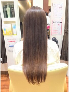 美容室ヒラトヤ 都南店 20代30代40代大人かわいいストレート愛されシルキーベージュ