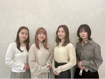 イルプロム 御厨店(illuprom.)の写真/伝わる感覚を大切に。女性スタイリストが“似合う”を丁寧にカタチにします。感性と安心感をそっとそえて