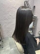 フッタ(Futta) ストレートスタイル【髪質髪質】【TOKIO】【西武新宿駅】