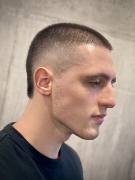 ブレイズマン(BLAZEMAN) 坊主マレットヘア