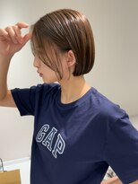 コエ(koe')&nbsp;タイトなmini bob × brown color