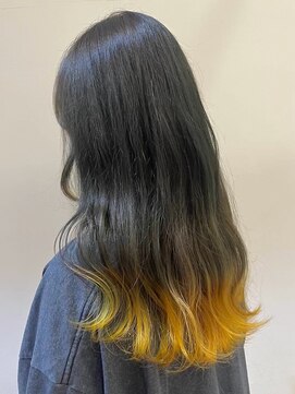 バイオレット ナゴヤ(Violet Nagoya) エンドカラー裾カラーグラデーションカラーブリーチイエロー栄